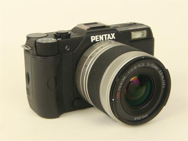 30%OFF ペンタックス Q10 デジタル一眼カメラ ズームレンズ付き