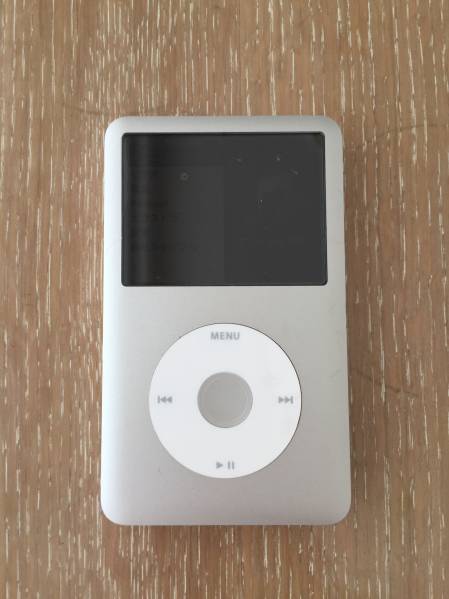 アイポッド classic 160GB Apple iPod Classic ブラック 160gb Apple