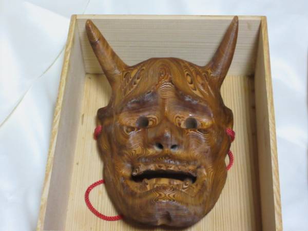 ♪♪屋久杉 千寿屋久杉般若面 木彫 芳雲作 箱付き♪♪ 東洋彫刻 美術品
