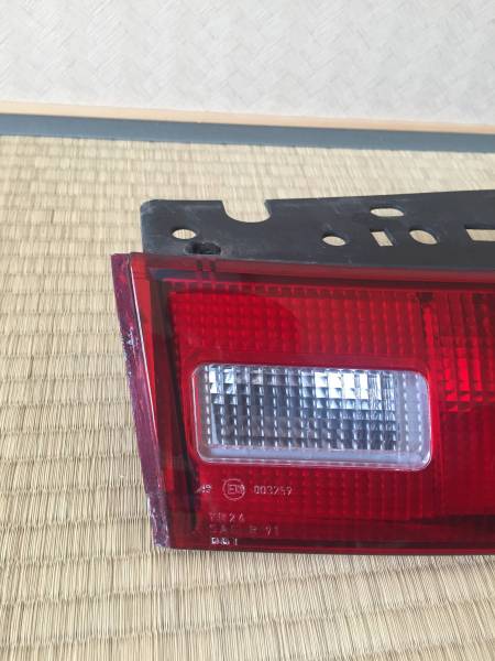 ポルシェ　993 リアガーニッシュ　新品未使用 ポルシェ993純正リアガーニッシュ ポルシェ993用純正リアガーニッシュ