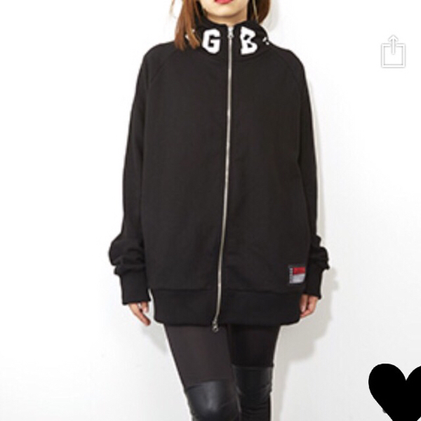 ■ＢＩＧＢＡＮＧ■ 公式 パーカー サイズ：M_1