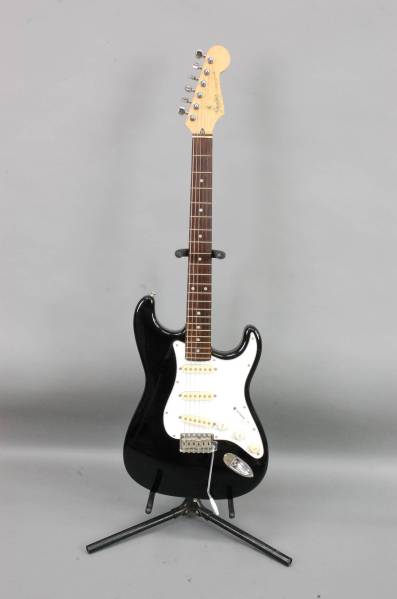 Fender Japan ストラトキャスター※IGiG ソフトケースのおまけ付き Fender Japan ストラトキャスター ストラトキャスター※IGiG ソフト