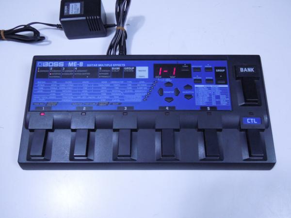 BOSS ME-8 GUITAR MULTIPLE EFFECTS