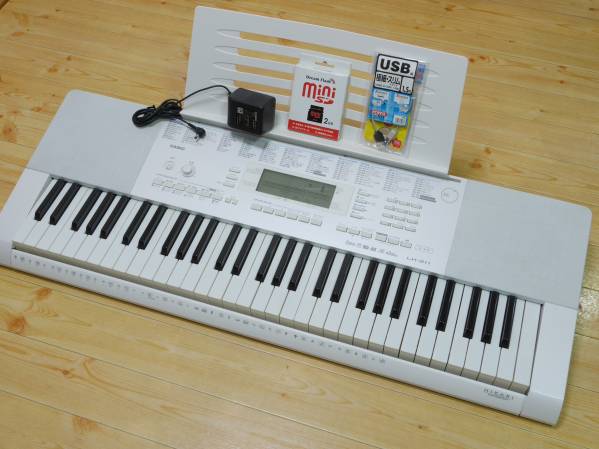 CASIO 61鍵 光ナビゲーションキーボード LK-211 おまけ付 CASIO 【公式