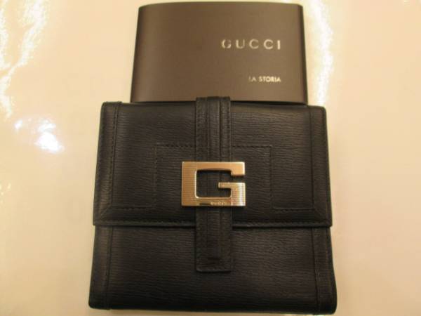 未使用★グッチGUCCI ITALY製 Wホック二つ折財布★格安