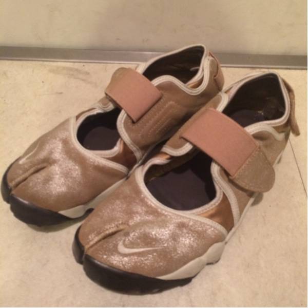 希少 ナイキ エアリフト ラメ ギャルソン シュプリーム