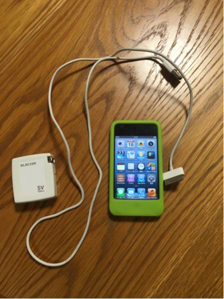 美品 】□iPod touch 第4世代 32GB ホワイト□ Apple iPod 【公式通販】