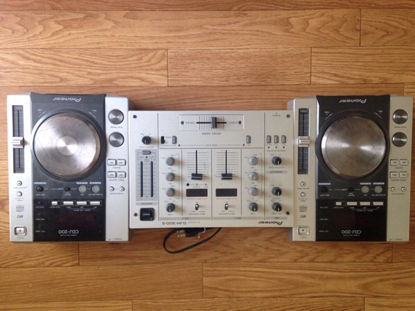 Pioneer CDJ-200×2台 DJM-250フルセット新品ハードケース付き Pioneer CDJ-