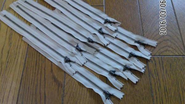 付け替えファスナー　20㎝　10本　薄茶色系　いぶし色ファスナー_1