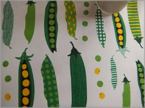 mets★5m*豆*ビーンズまめ柄*コットンオックス*生成り*生地3A