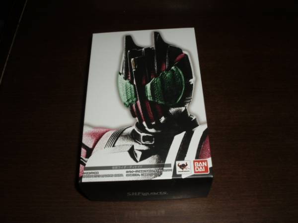 新品・ライダーディケイド・フィギュアーツ・真骨頂 ディケイド