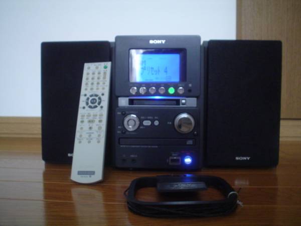 SONY CMT-M35WM ☆CD/MD/カセット☆ SONYCMT-M35WM（2008年製