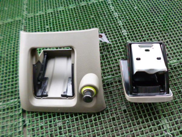 【D61】S321G アトレーW　灰皿、シガライター/パネル　