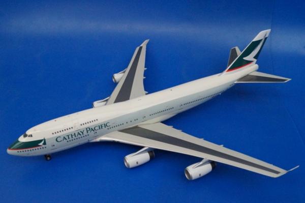 模型・プラモデル 1/100 CATHAYPACIFICキャセイパシフィック航空 B747-400