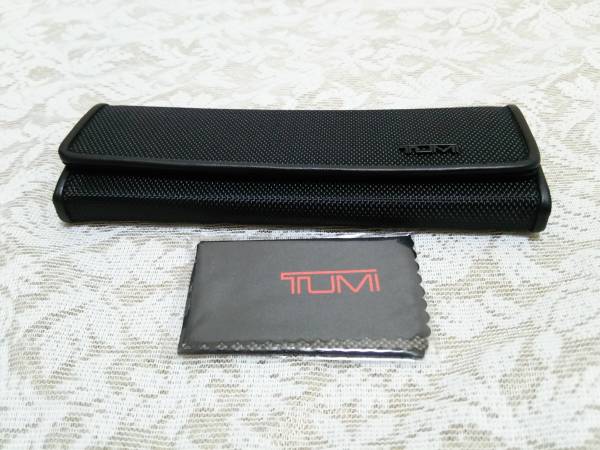 TUMI 眼鏡ケースセット 新品！