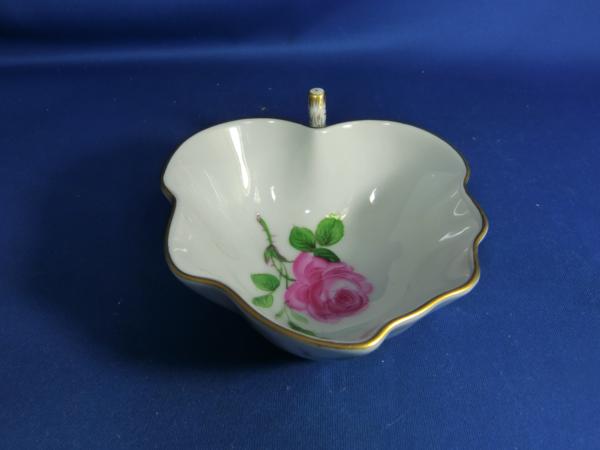 フェントン社＊オーシャンブルーの猫＊猫置物＊工芸ガラス FENTON 花柄