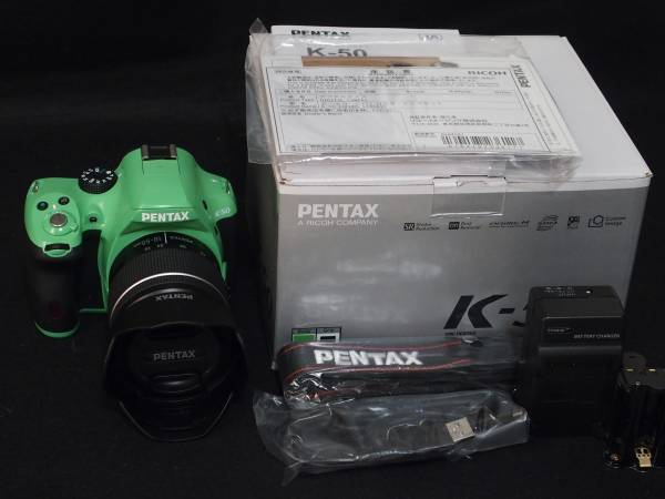 美品 PENTAX K-50 レンズキット 18-55WR ペンタックス デジタル一眼
