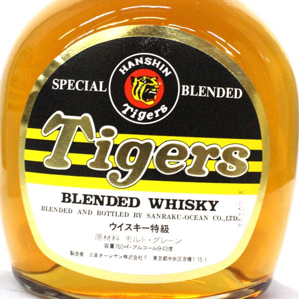野球 阪神タイガースウイスキー 660ml 40度85年優勝記念古酒希少
