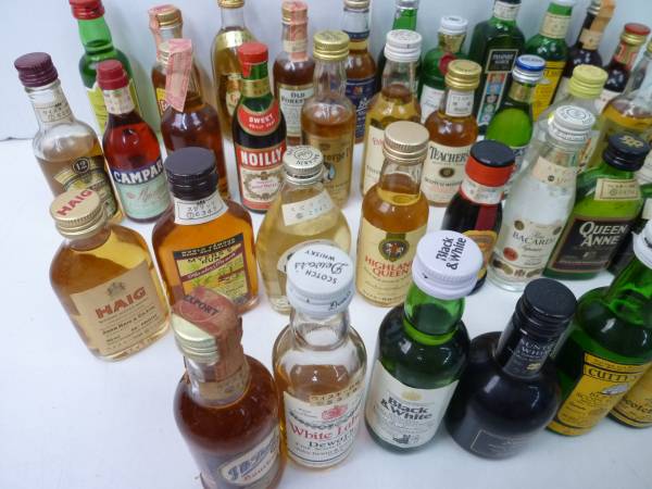 ミニボトル★ウイスキー★ブランデー★ラム★スピリッツ★40本