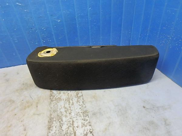 タント　L350.L360　アームレスト　小物入付　クロ系