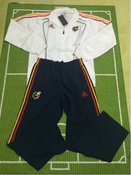 ★adidas ★ スペイン代表 プレゼンテーションスーツ【O】