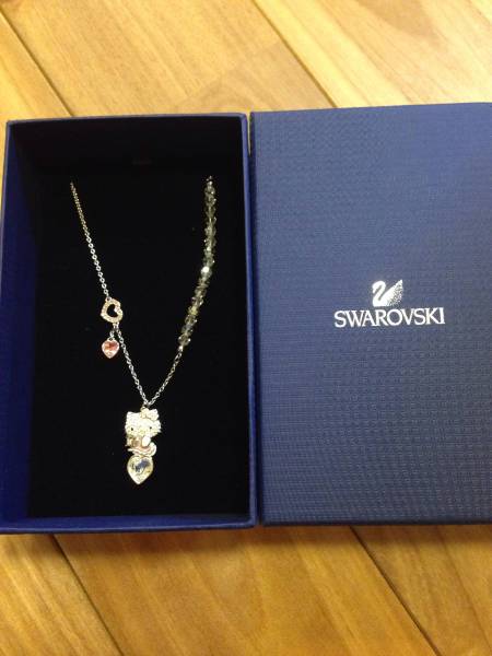 ハローキティ＊スワロスキーネックレス