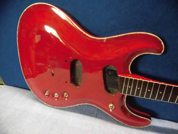 極上　漆塗り　ハンドメイド　エレキギター　①