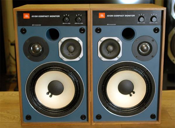 緊急値下げ ♪♪JBL 4312M ペア 日本組み立てロット♪♪ 【公式通販】
