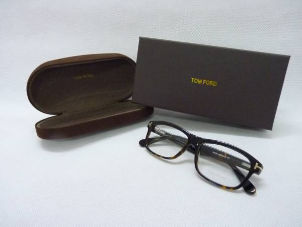 新古品 トムフォード メガネフレーム TF5146 モデル 鼈甲