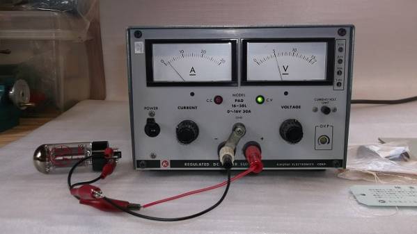 KIKUSUI 可変直流定電圧　定電流電源　MODEL PAD 16-30L