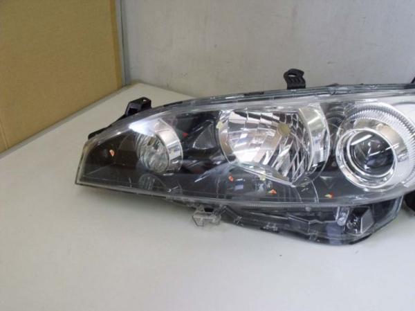 572522 ウィッシュ ZGE20W 左ヘッドランプユニット