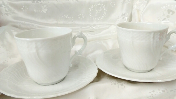 リチャードジノリ ベッキオホワイト ペア カップ ソーサー 2客