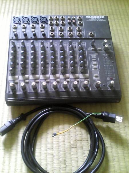 MACKIE 1202-VLZ PRO アナログミキサー 動作品 動作問題ありませんが