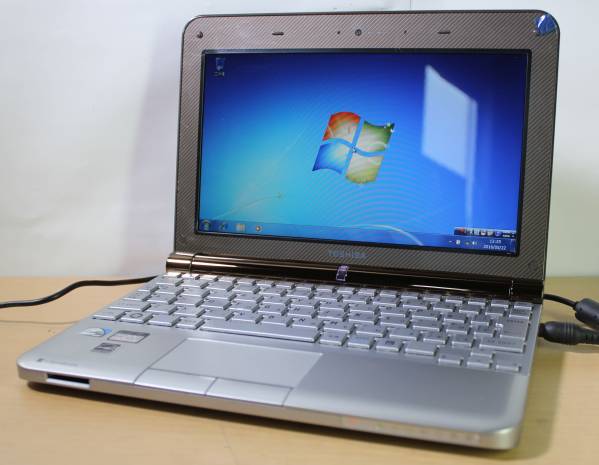 ○○ネットブック!! Toshiba UX/23JBR Windows7!!○○ dynabook 東芝