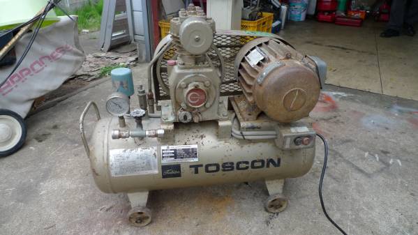 No1044 東芝エアーコンプレッサーGP5-4S4　TOSCON