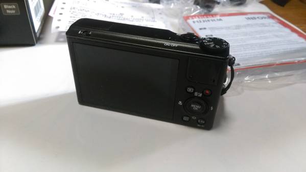 中古美品】 FUJIFILM XQ2 富士フイルム デジタルカメラ 【公式通販】