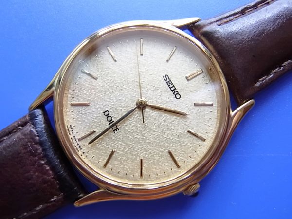 ◆セイコー　クオーツ　DOLCE　金色　[8J441-6100]