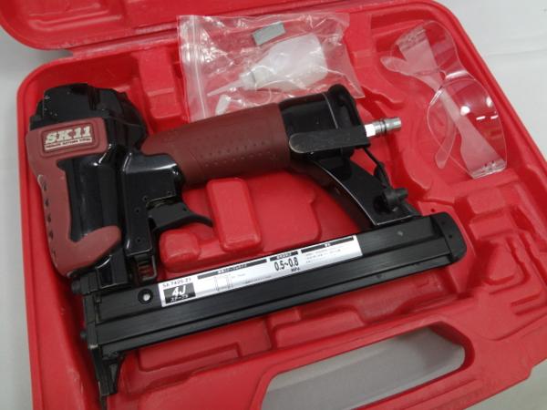 【武蔵浦和】SK11★エアタッカー ステープル10~25mm SA-T425-Z1