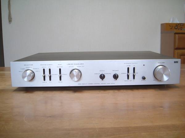 ★真空管プリアンプ LUXKIT A3032 (整備動作品)