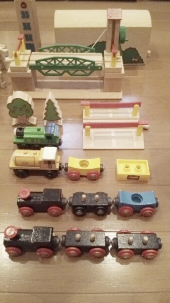 BRIO 木製レールと車両•船セット BRIO ブリオ | 木製レール 電車 木製レールセット トラベルレール
