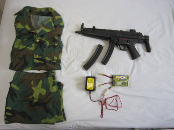 ★東京マルイ MP5A5 電動ガン オマケ多数①☆