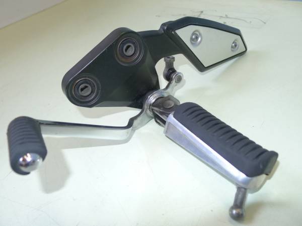 FZ-1フェザー 純正 ステップ ノーマル ヤマハ