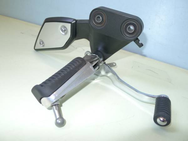 FZ-1フェザー 純正 ステップ ノーマル ヤマハ