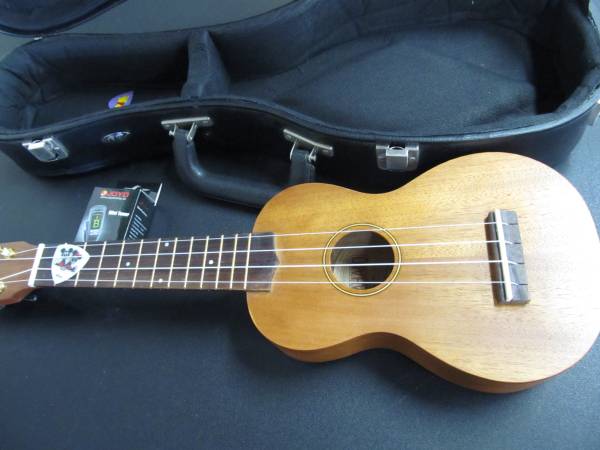 楽器 マハロ ウクレレ 楽器 器材 MAHALO マハロ UKULELE BASS MB1 TBR
