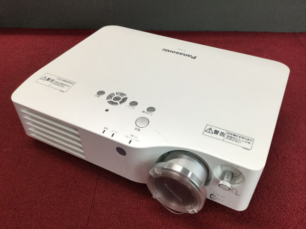 Panasonic TH-AX200 プロジェクター○現状品 パナソニック TH-AX200