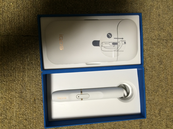 中古美品 1度のみ使用 iQOS アイコス 本体 ホワイト