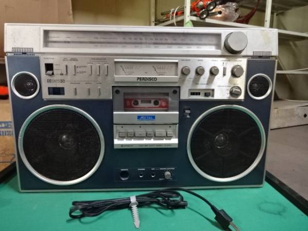 日立 パディスコ★TRK-8600RM♪カセット ラジオ 現状品 RK84