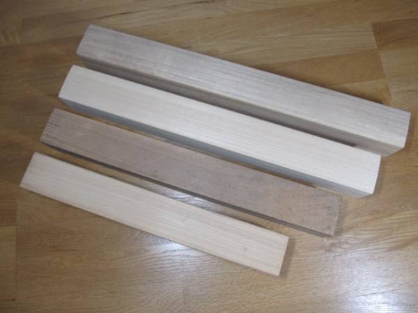 ☆☆☆☆☆　掛軸用　良い味の　桐箱(空箱)　4本セット