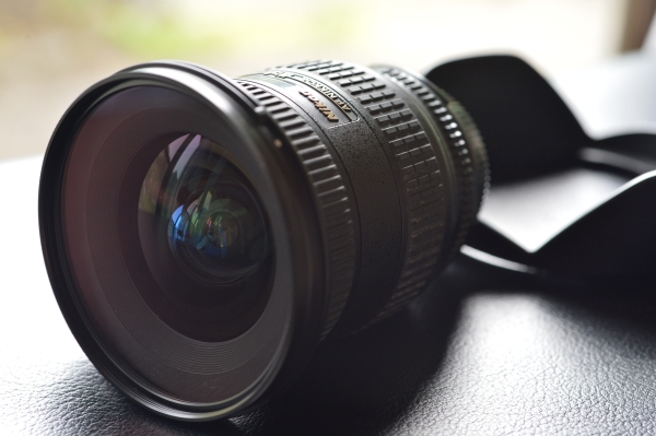 ☆美品 Ai AF Zoom-Nikkor 18-35mm f/3.5-4.5D 送料一律1000円 【公式