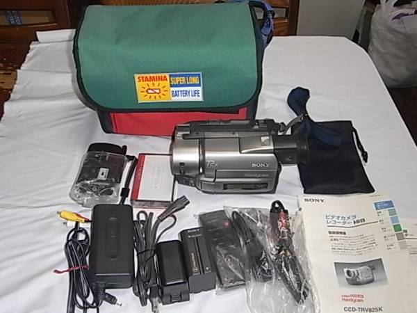 ソニーハンディーカム ビデオHi8 CCD-TRV825 SONY Video8 Handycam CCD